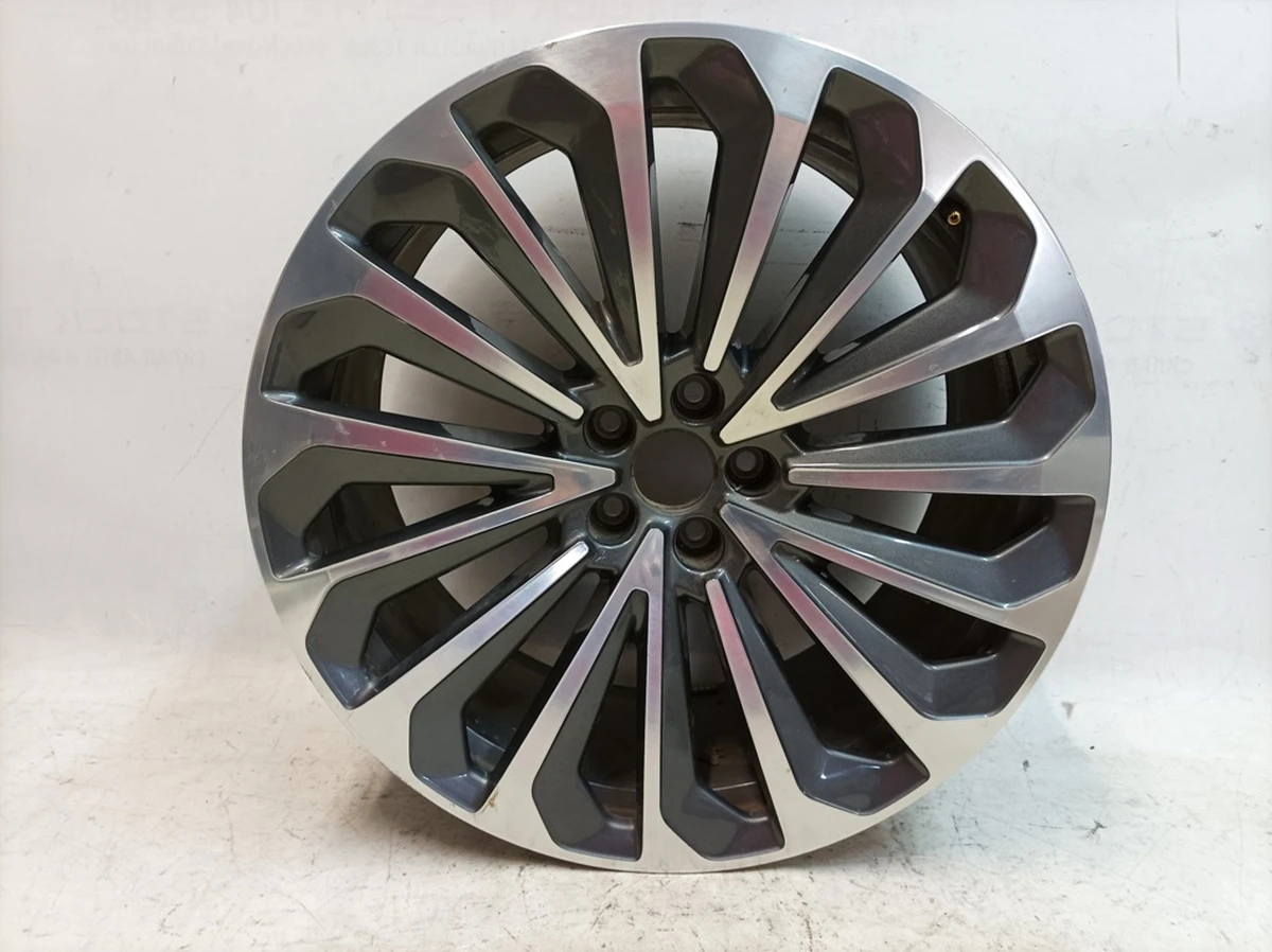 Диск алюмінієвий E9,5JX21H2 ET36 дрібні пошкодження Код кольору: JG3 Audi E-tron 4KE601025G