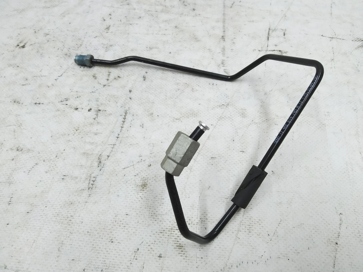 Трубка тормозная от соединителя до тормозного шланга Audi E-tron 4KE614745A