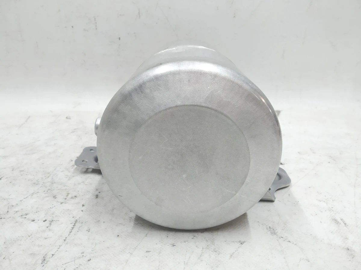 Акумулятор тиску лівий з пошкодженням Audi E-tron 4KE616203A