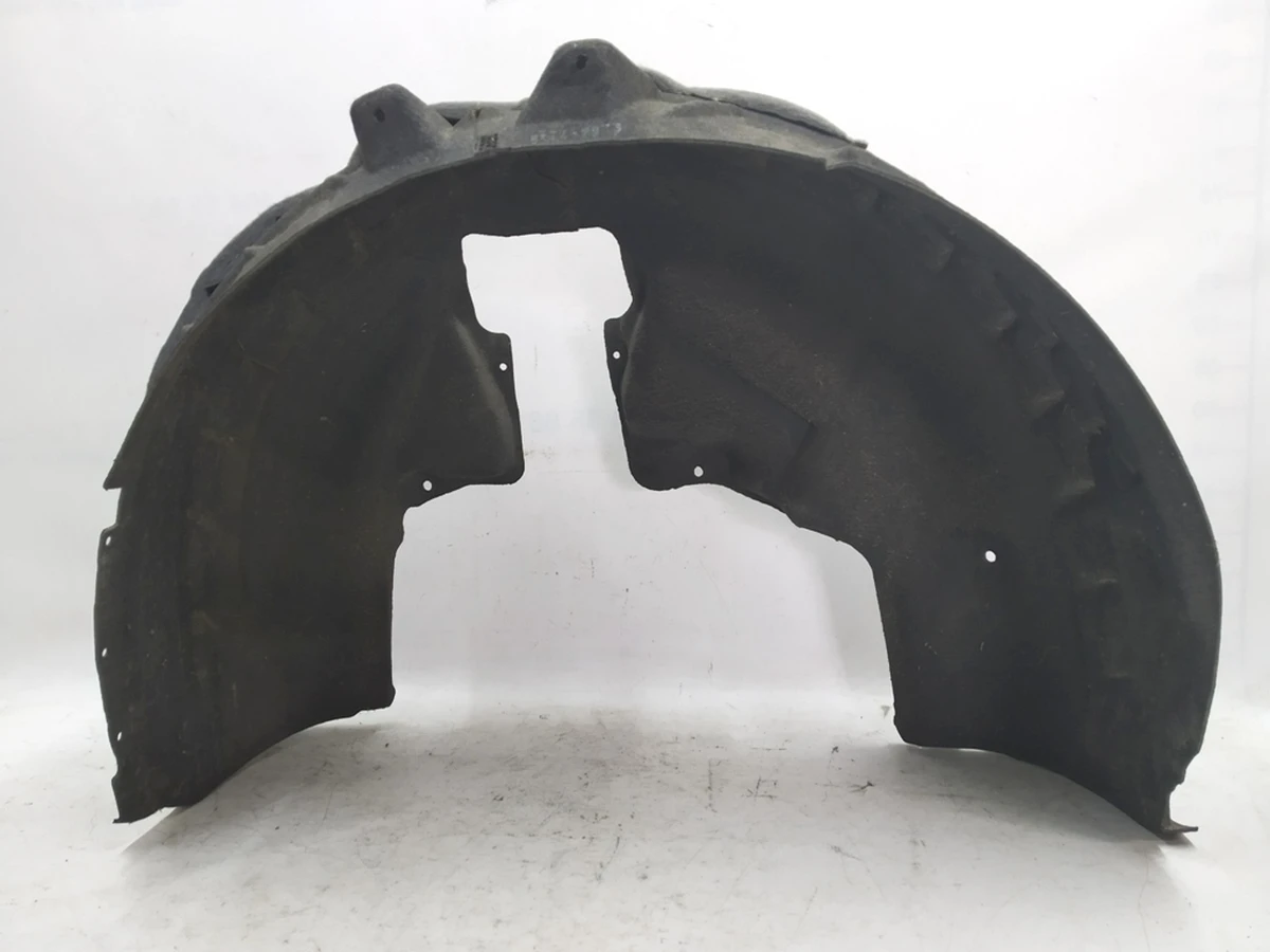 Подкрылок задний правый Audi E-tron 4KE810172A