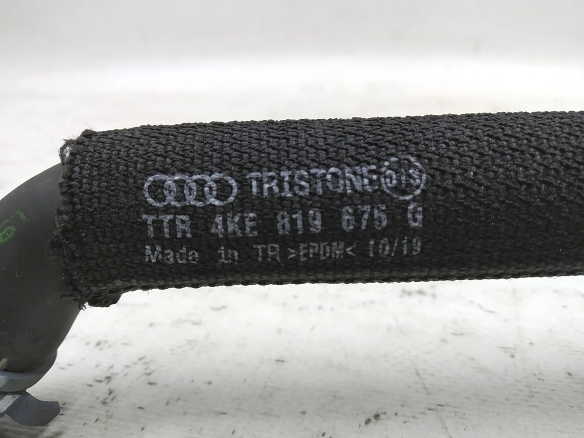 Coolant hose Audi E-tron 4KE819675G