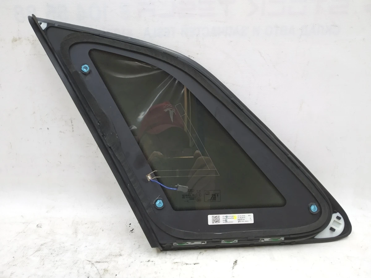 Side rear right tinted glass Audi E-tron 4KE845298E