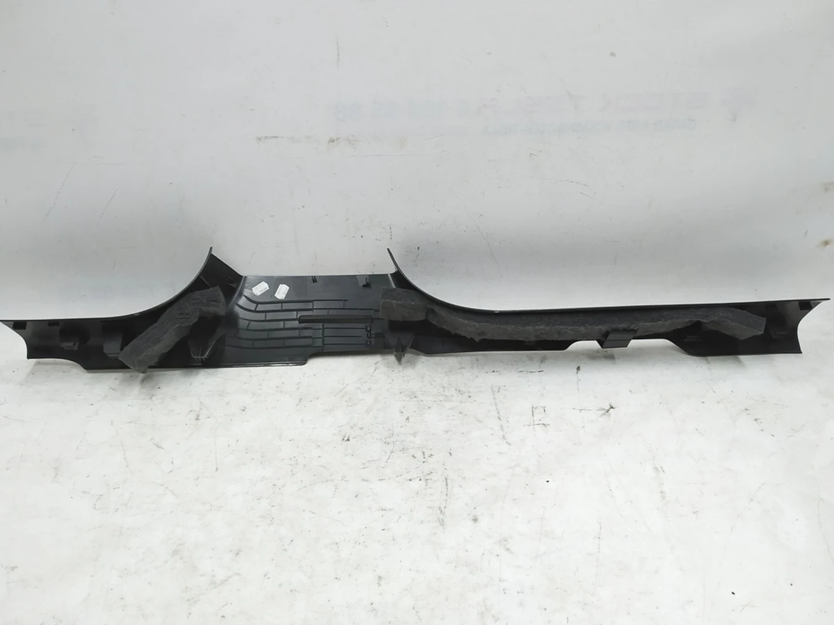 Door sill inner right Audi E-tron 4KE853906