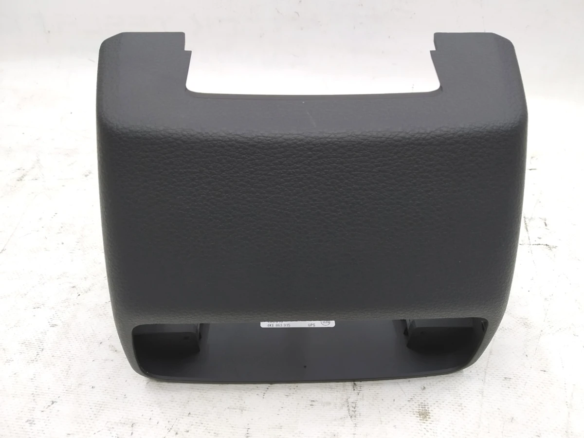 Накладка центральной консоли задняя верхняя 6PS Audi E-tron 4KE863915