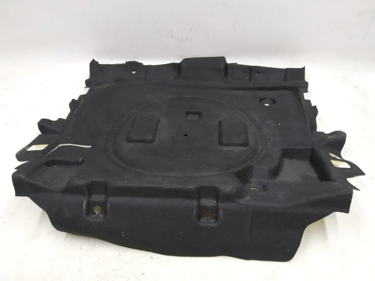 Шумоізоляція ніші запасного колеса передня частина Audi E-tron 4KE864602A