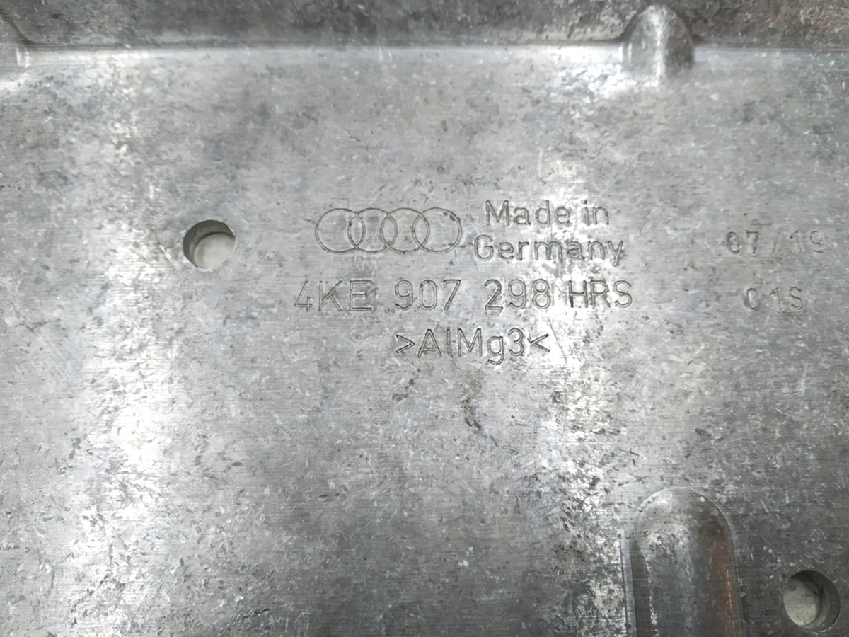 Control unit bracket, 4KE907298-21, Audi E-tron 2019