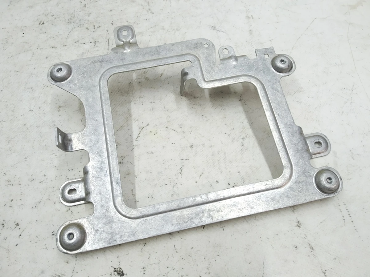 Audi E-tron voltage converter bracket 4KE907349