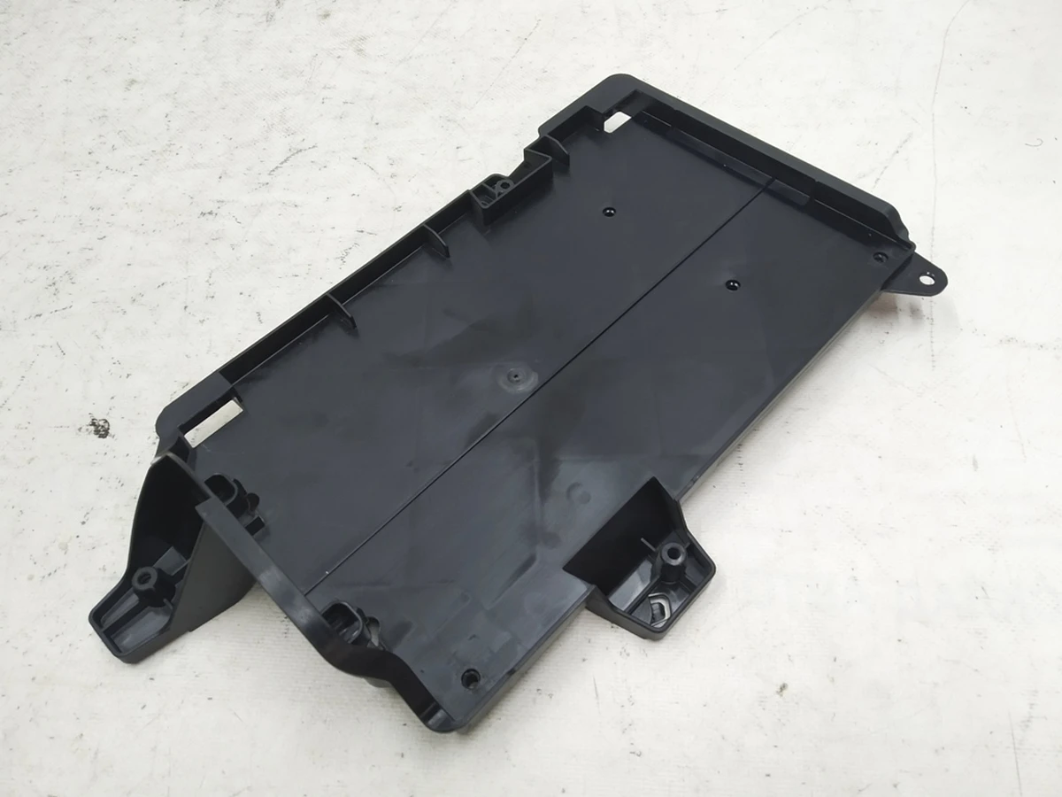 Кронштейн підсилювача аудіосистеми Audi E-tron 4KE907461