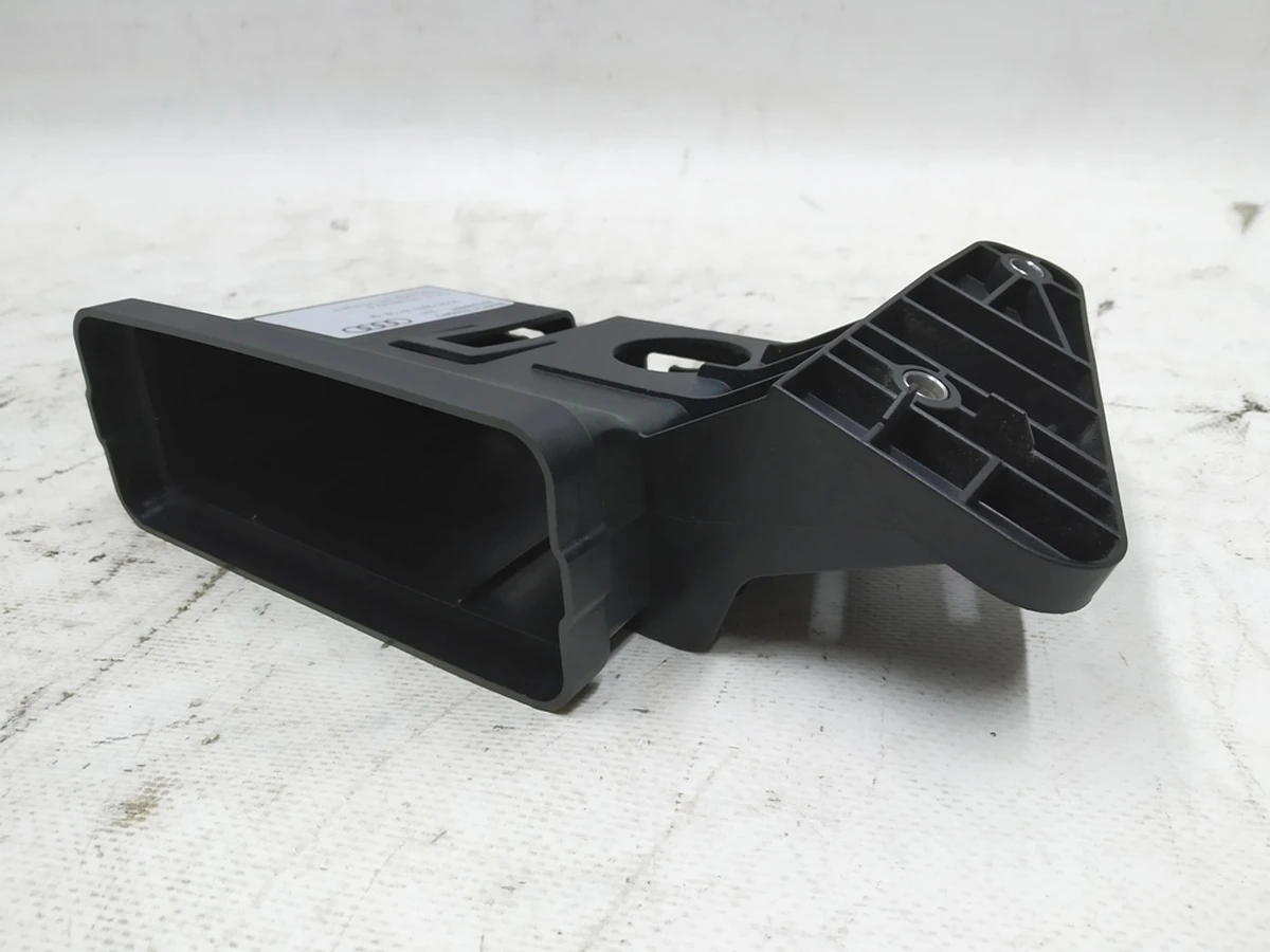 Кронштейн блоку керування системи терморегулювання Audi E-tron 4KE965557B