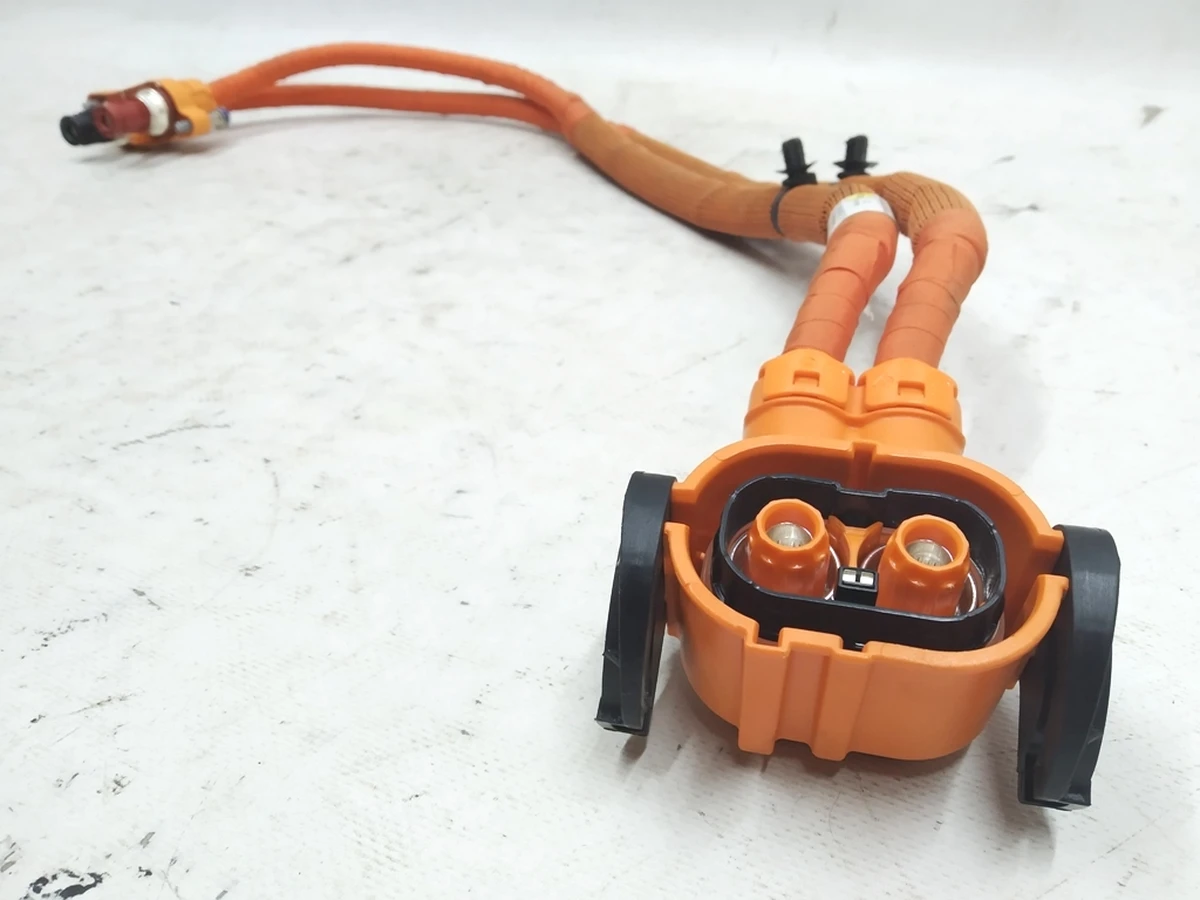 Електропроводка для високовольтної АКБ та блоку силової електроніки Audi E-tron 4KE971015A