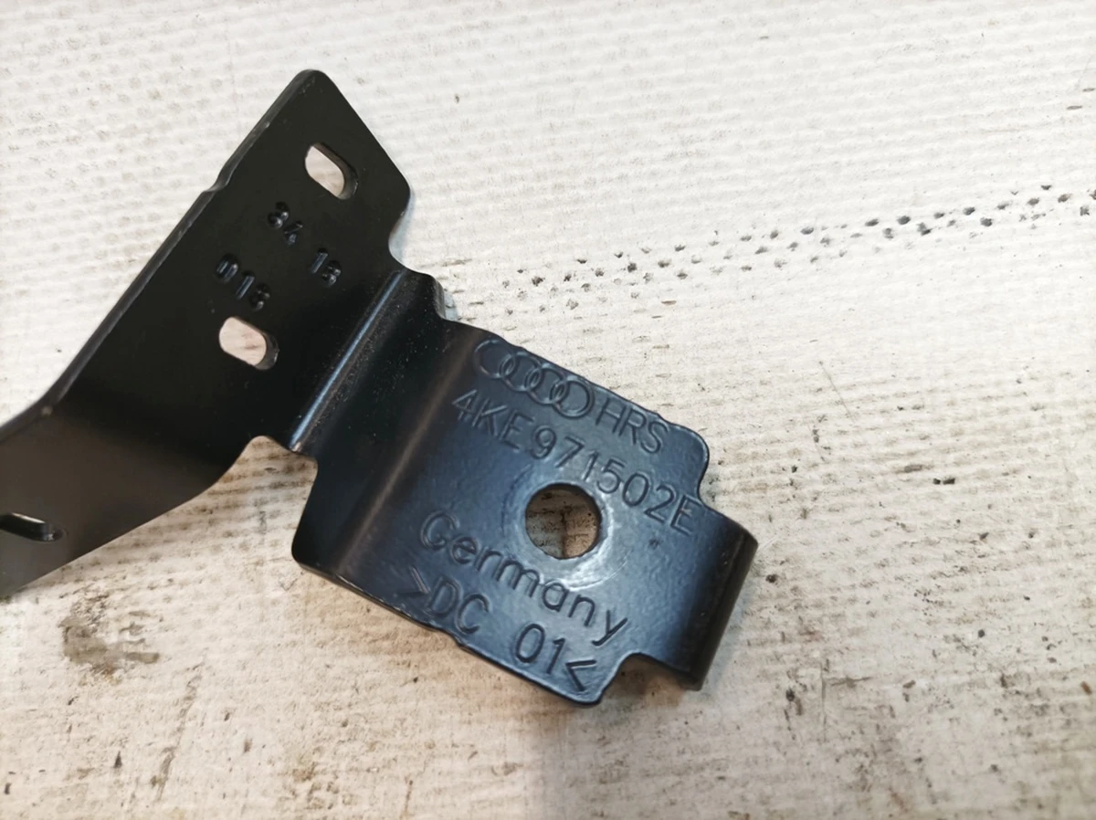 Bracket high voltage wires Audi E-tron 4KE971502E