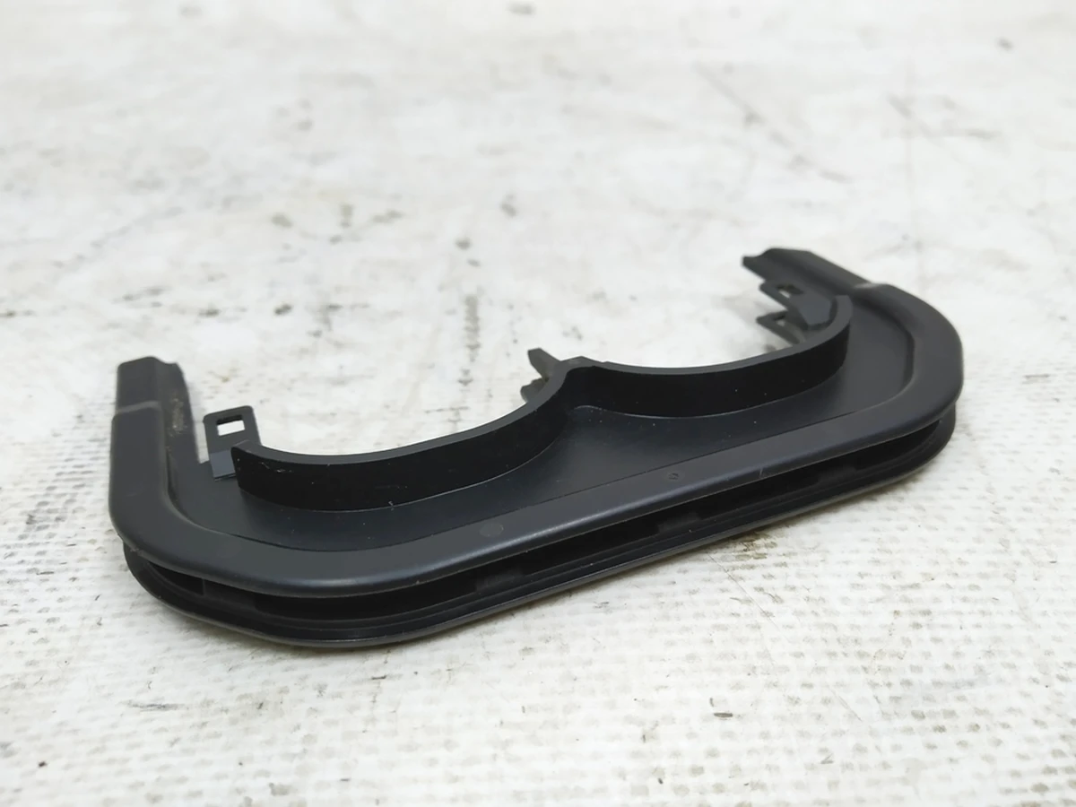 Кабельний канал нижня частина Audi E-tron 4KE971866