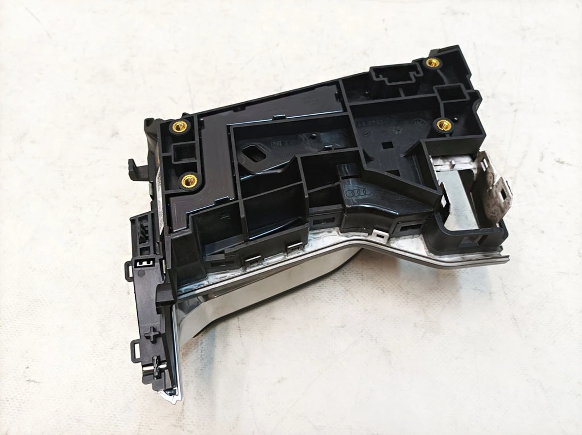 Механизм переключения передач в сборе Audi E-tron 4KL713041A