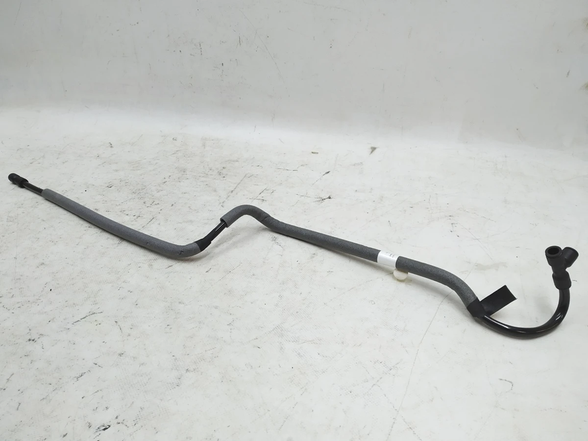 Трубка подачи ароматического вещества Audi E-tron 4KL820237A