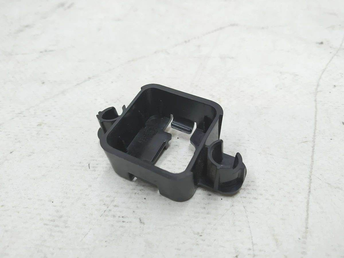 Surround View Camera Mount Right Left Audi E-tron 4KL857975