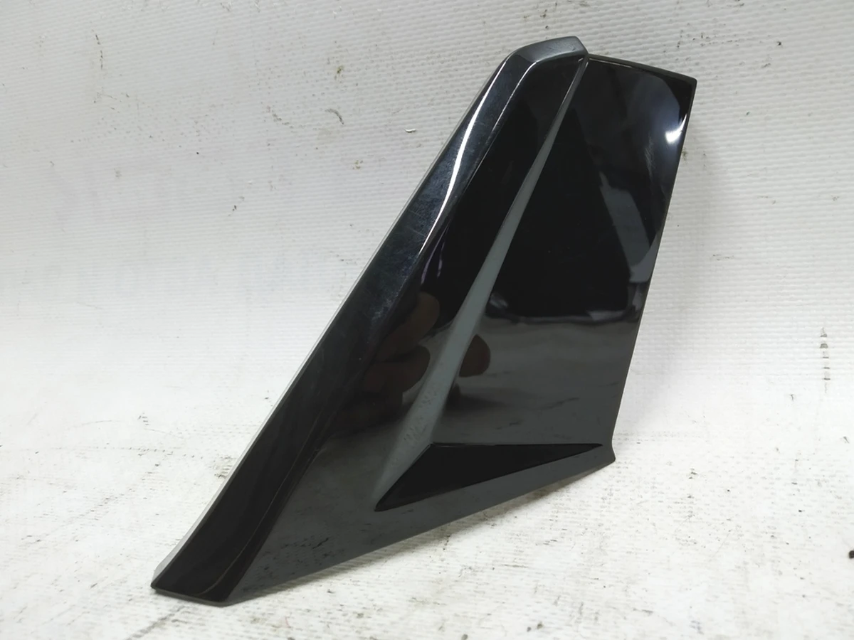 Накладка панели управления и индикации центральной консоли справа Audi E-tron 4KL863338