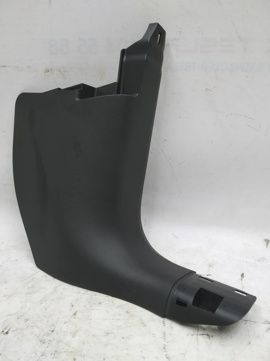 A-pillar trim lower right Audi E-tron 4KL867272