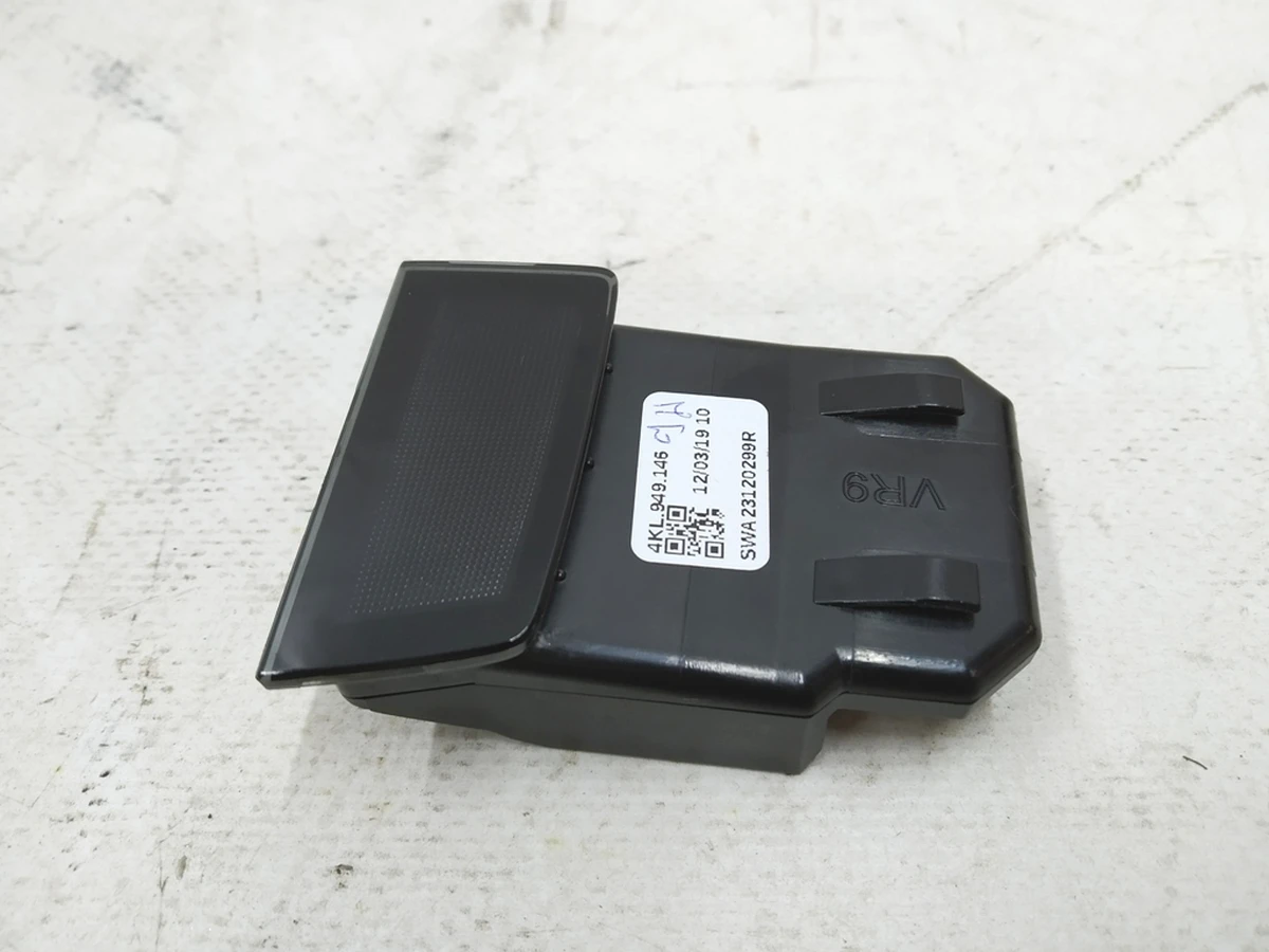 Right Outside Mirror Strip Change Indicator Audi E-tron 4KL949146