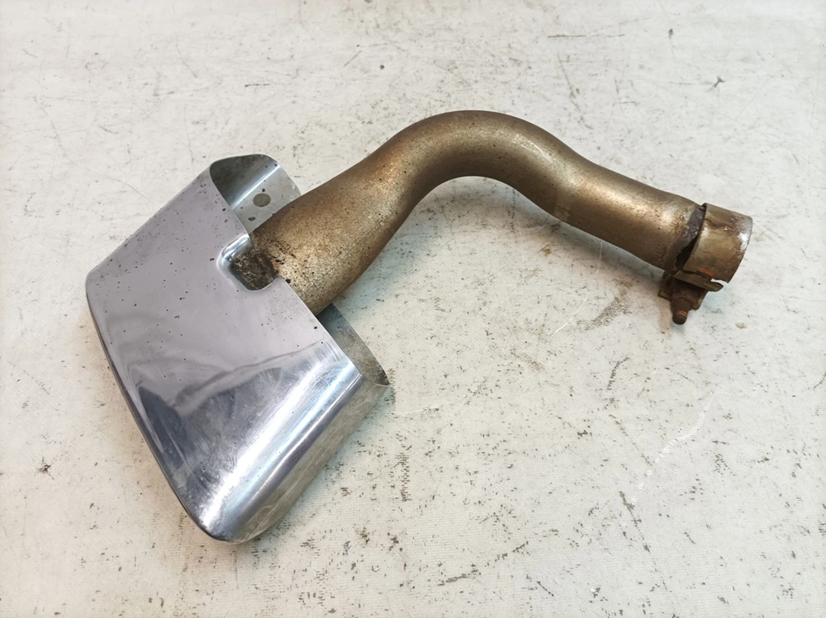 Накладка наконечник труби глушника лівий з пошкодженням Audi Q7 4M0253681K