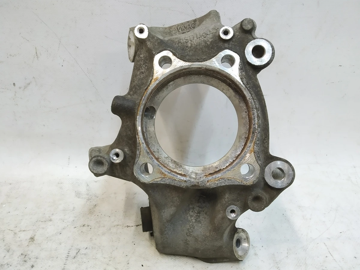 Knuckle steering rear right 107mm Audi Q7 4M0505432AJ