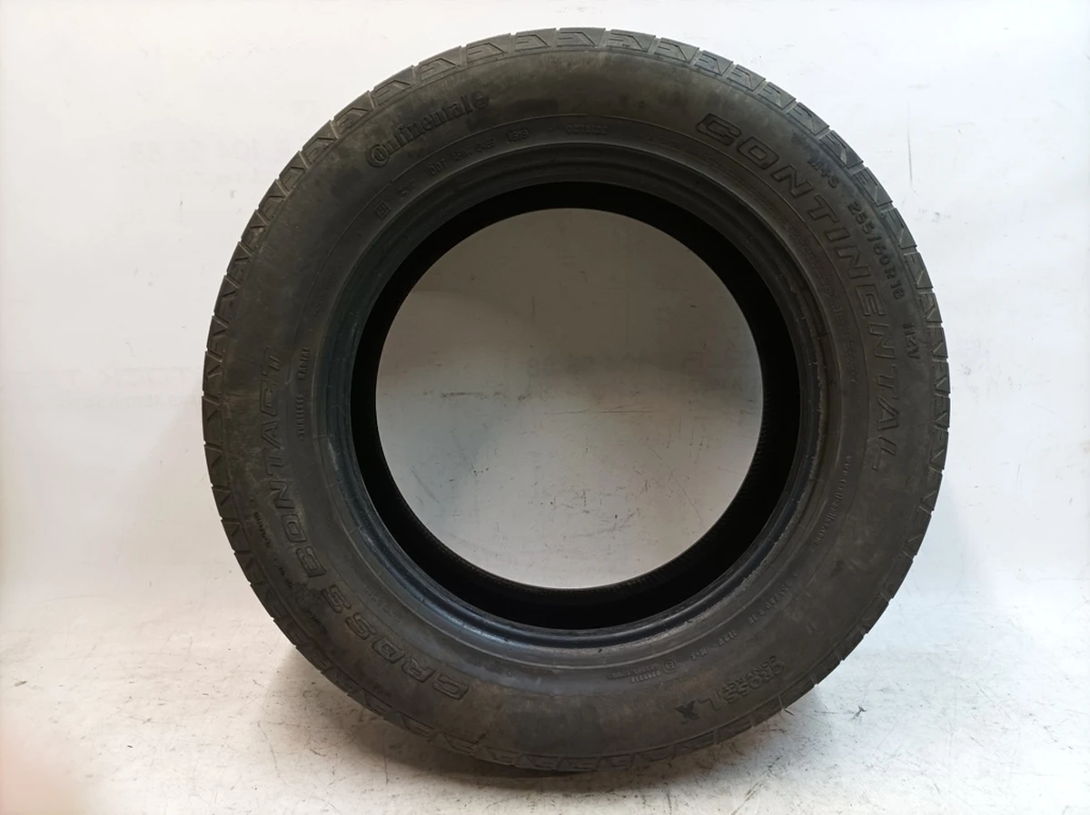 Шина Continental Cross ContactLX 255/60 R18 112V M S 5.02mm с повреждением Audi Q7 4M0601433