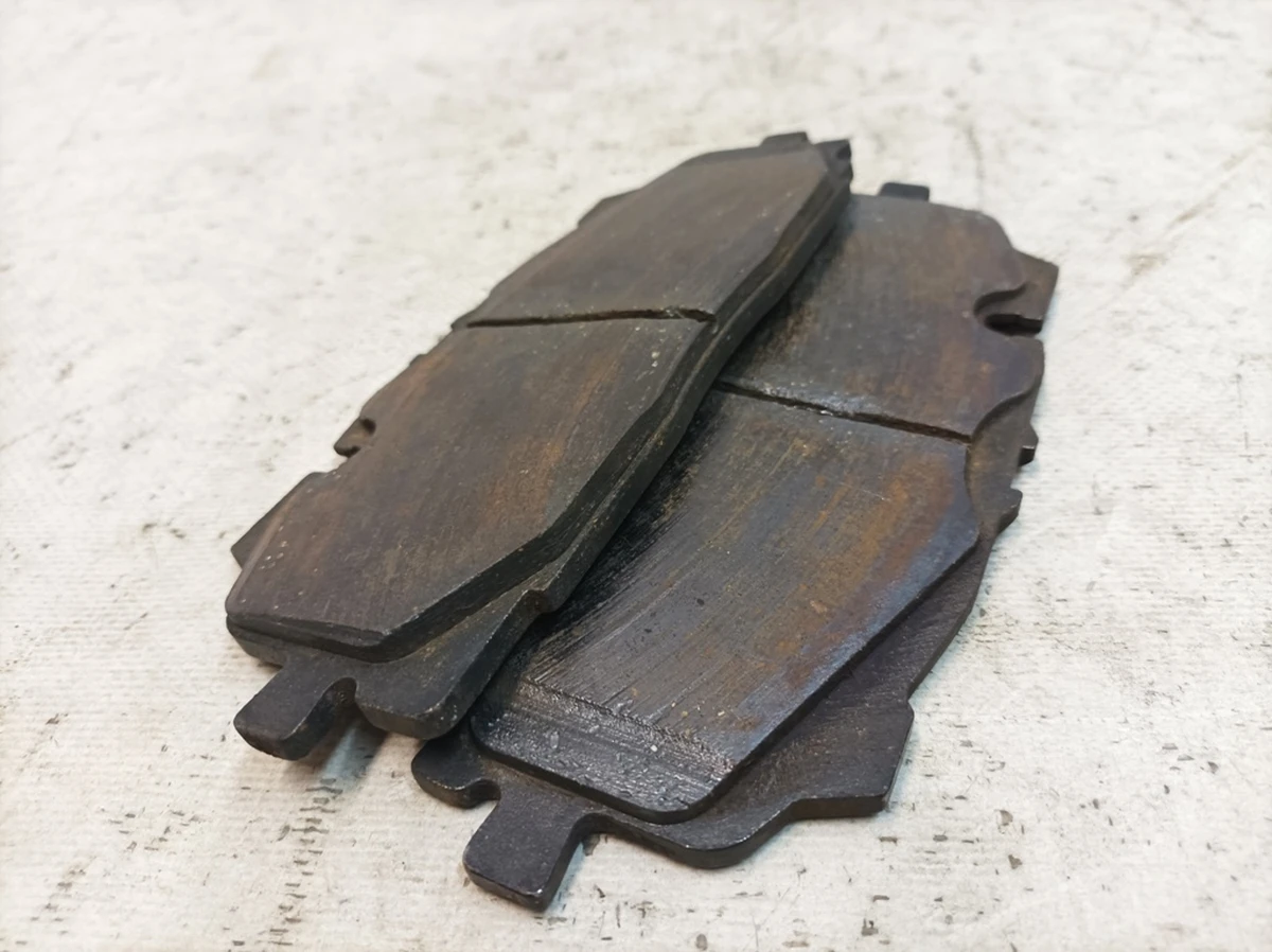 Brake pads front 3-4mm set 2 pieces Audi Q7 4M0615115CE