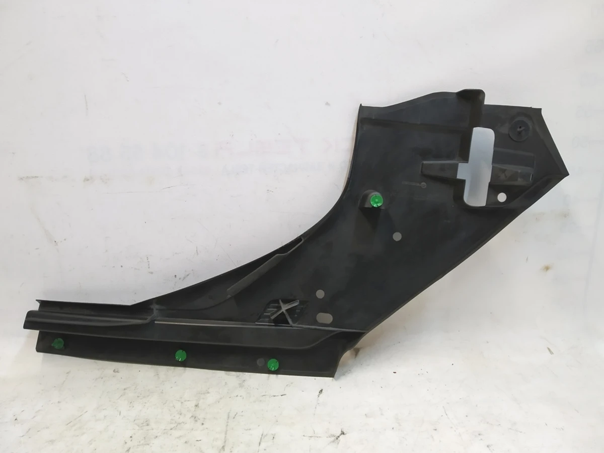 Engine compartment headlight trim left Audi Q7 4M0805285A