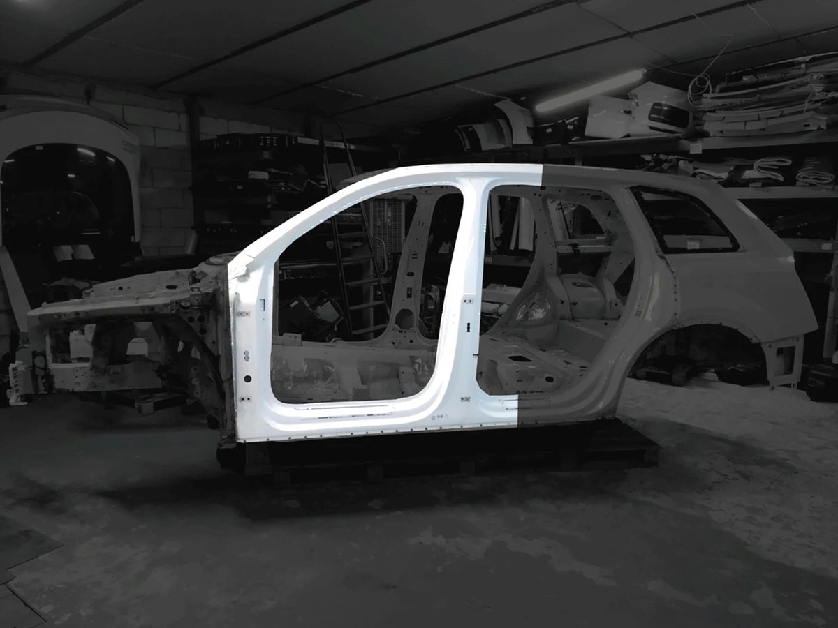 Кузов відрізна частина стійки А/В з порогом ліва Audi Q7 4M0809839