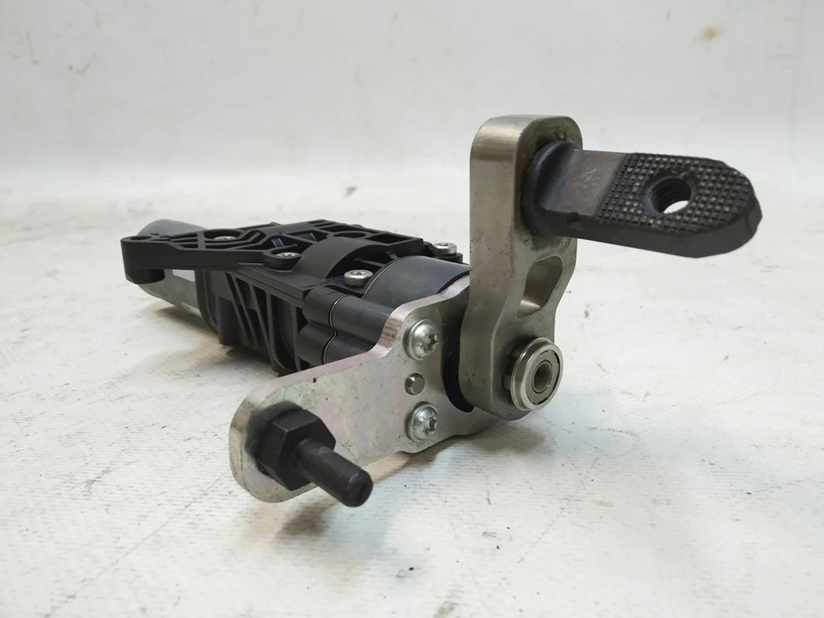 Drive unit for opening the trunk lid, right Audi Q7 4M0827852A