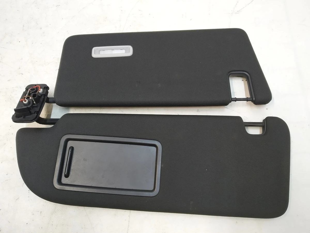 Double left sun visor with mirror and illumination Audi Q7 4M0857551AJ