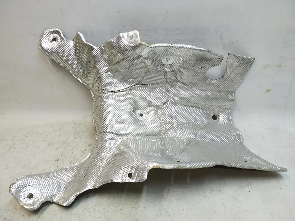 Шумоізоляція перегородки моторного відсіку Audi Q7 4M0863983N