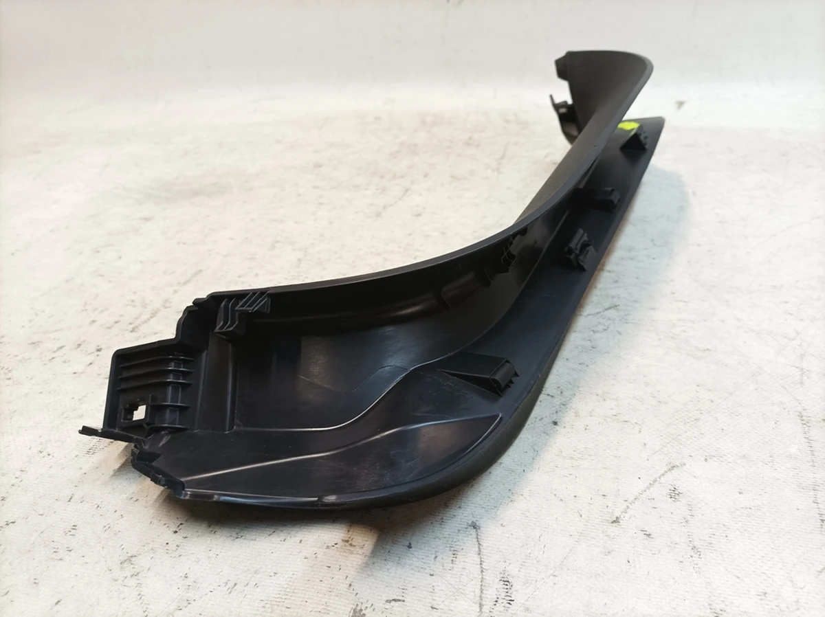 Облицювання кришки багажного відсіку ліва верхня 4PK Audi Q7 4M0867607E