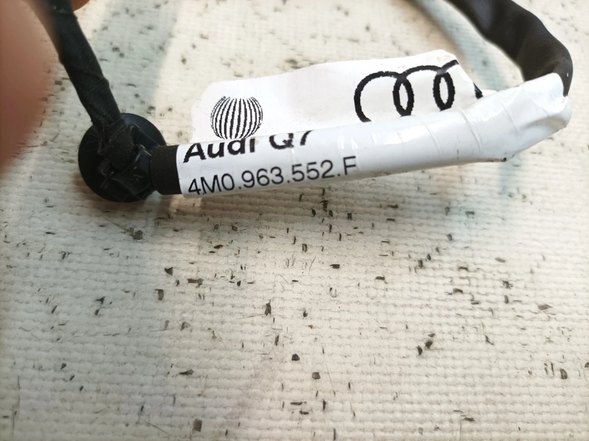 Наповнювач подушки сидіння переднього правого в зборі з підігрівом Audi Q7 4M0881362A