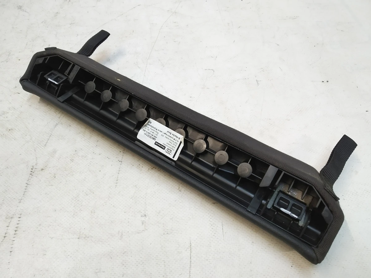 Подушка нижняя сиденья второго ряда (искусственная кожа) soul 38M левая правая Audi Q7 4M0883425F