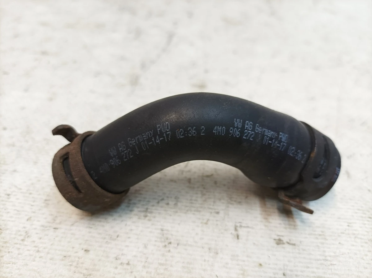 Evaporative emission ventilation hose Audi Q7 4M0906272J