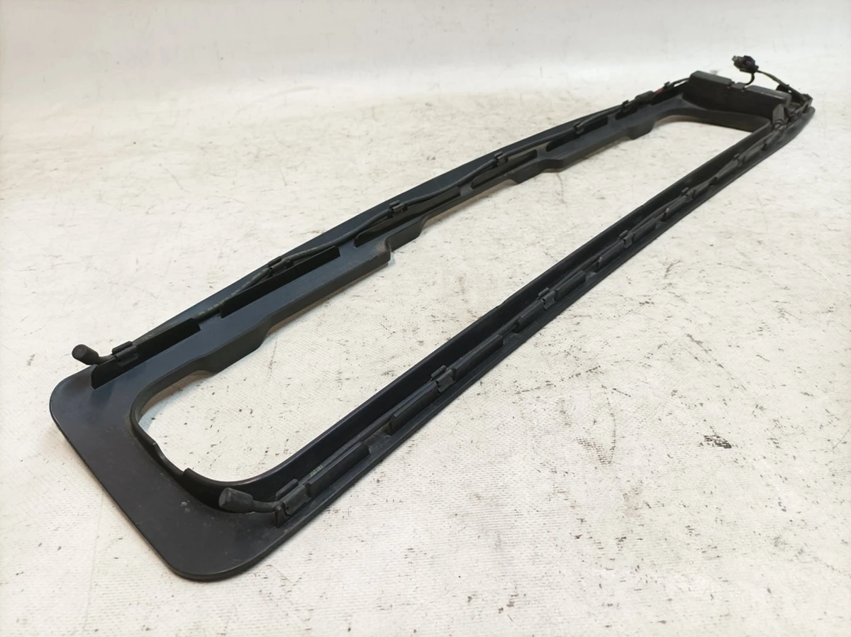 Провід датчика безконтактного відкриття/закриття кришки багажника в зборі з кронштейном Audi Q7 4M0962239A