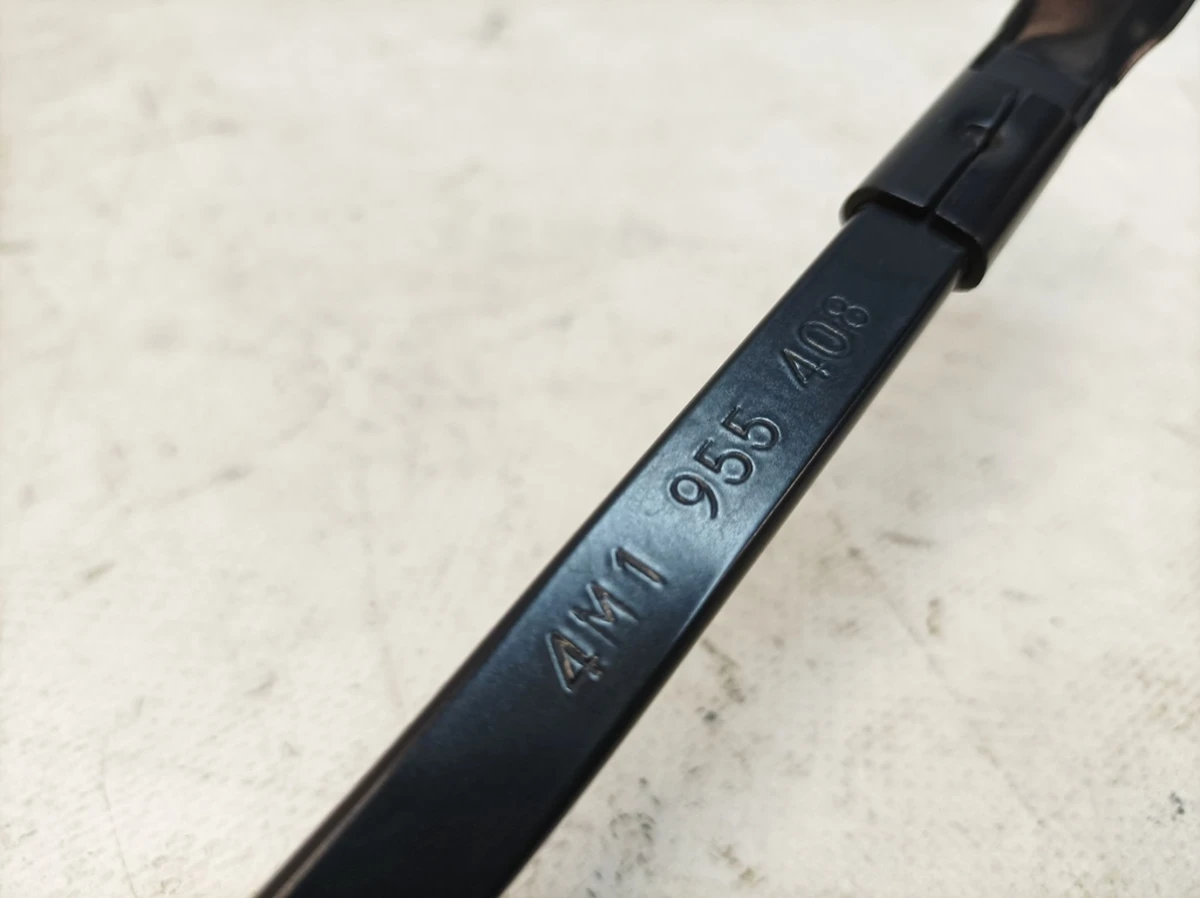 Рычаг стеклоочистителя сторона пассажира Audi Q7 4M1955408