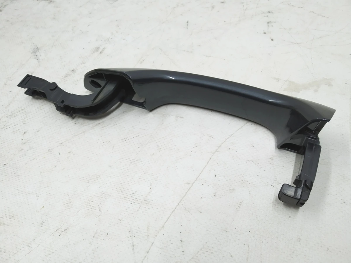 Ручка двери наружная передняя задняя правая X7L manhattengrau Audi E-tron 4M8837206B