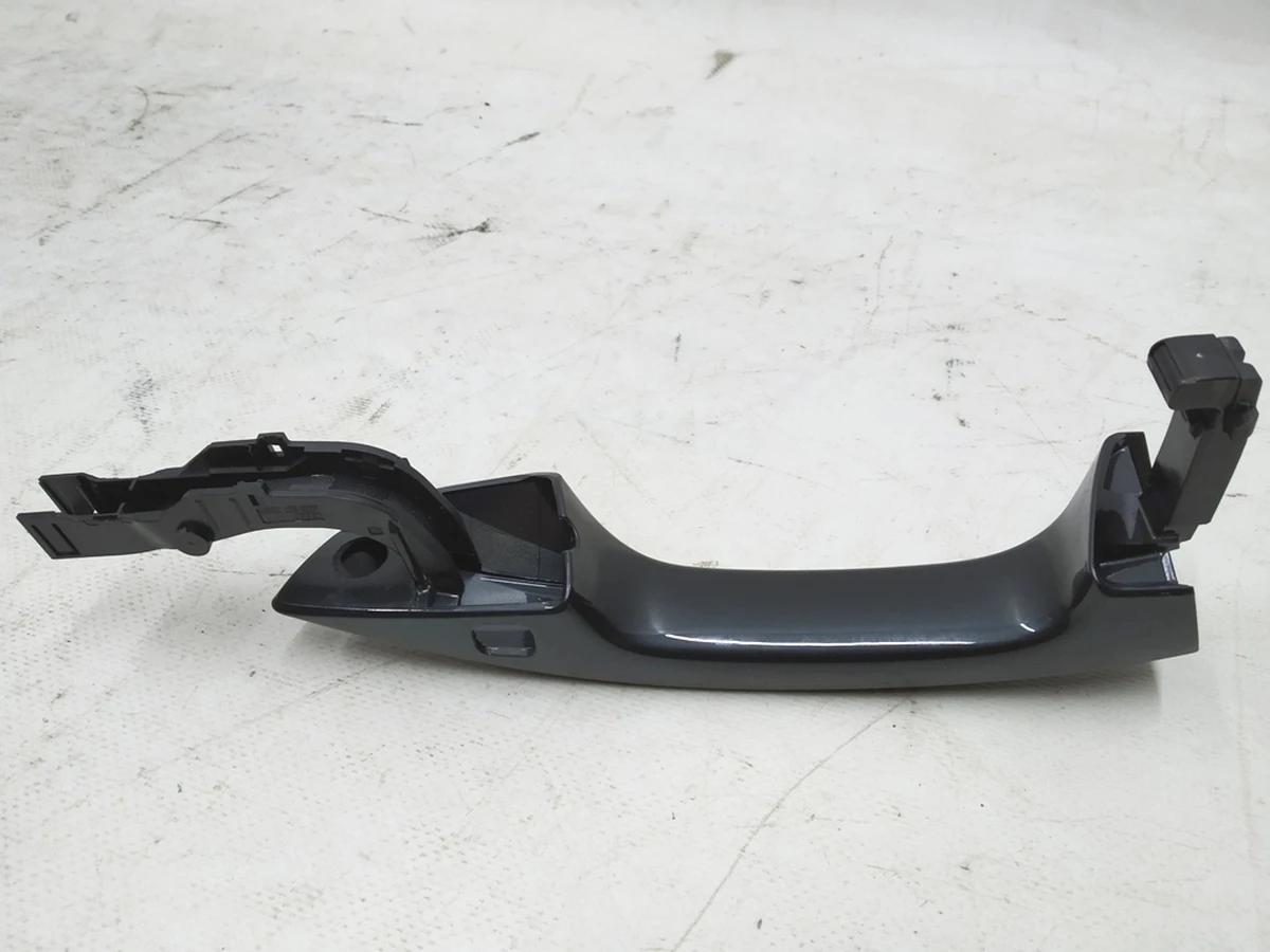 Ручка двери наружная передняя задняя правая X7L manhattengrau Audi E-tron 4M8837206B