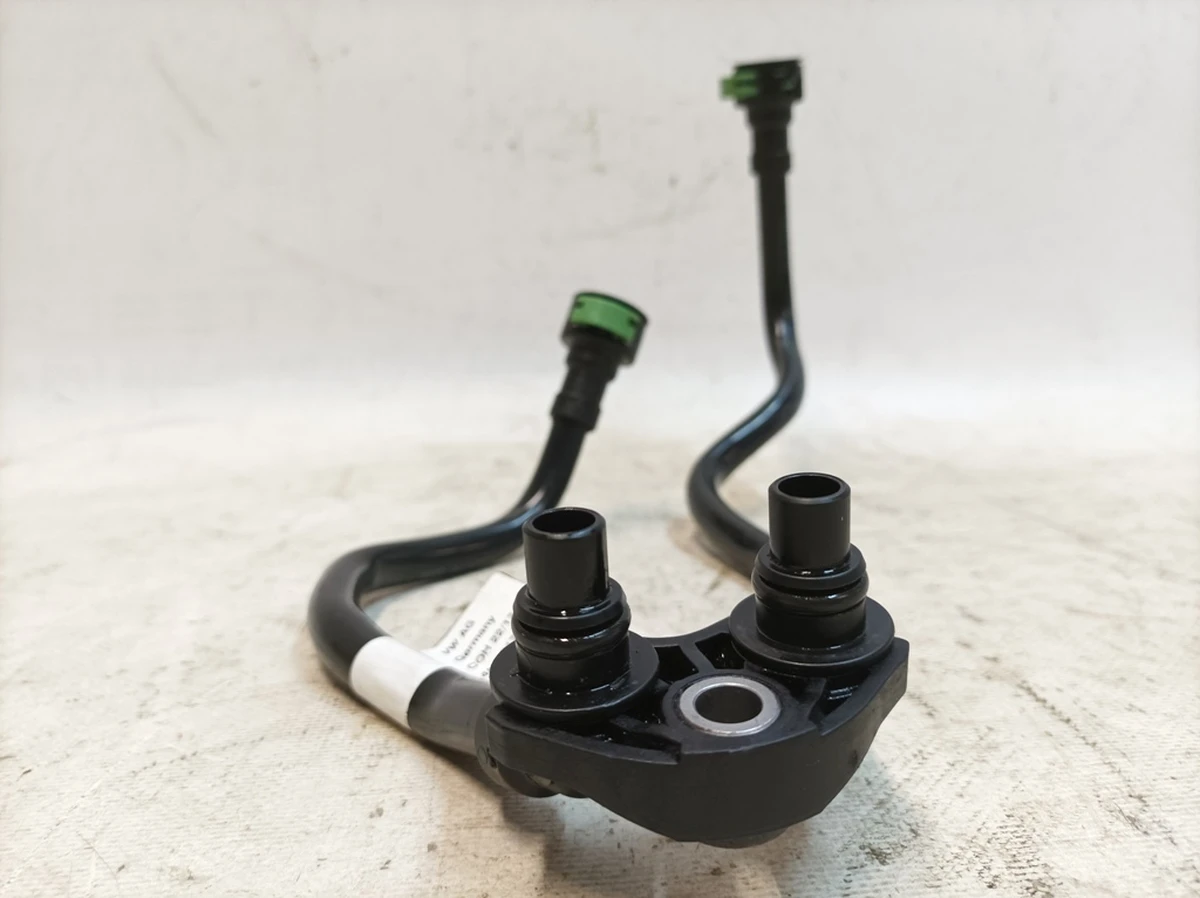 Pressure oil line for transmission oil cooling assembly Audi Q7 4N0317801D