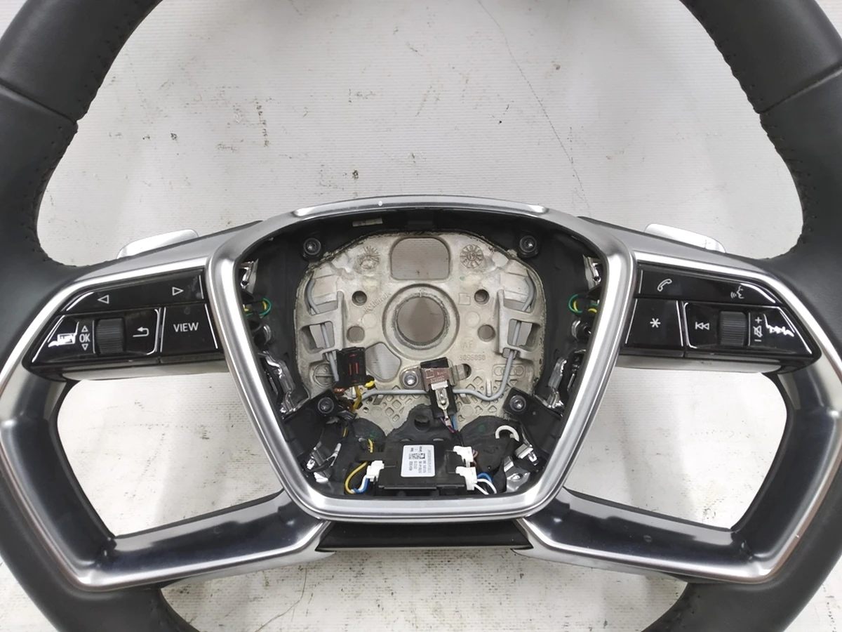 Heated multifunction steering wheel leather for vehicles with TIPTRONIC Audi E-tron 4N0419091D