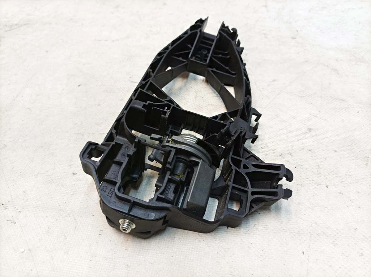 Front rear left outer door handle housing with opening mechanism Audi E-tron 4N0837811B