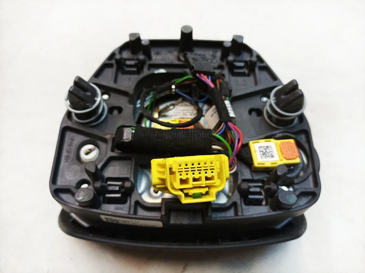 Airbag module for steering wheel Audi E-tron 4N0880201K