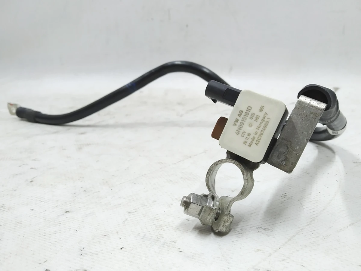 Кабель клеми з блоком керування контролю АКБ Audi E-tron 4N0915181D