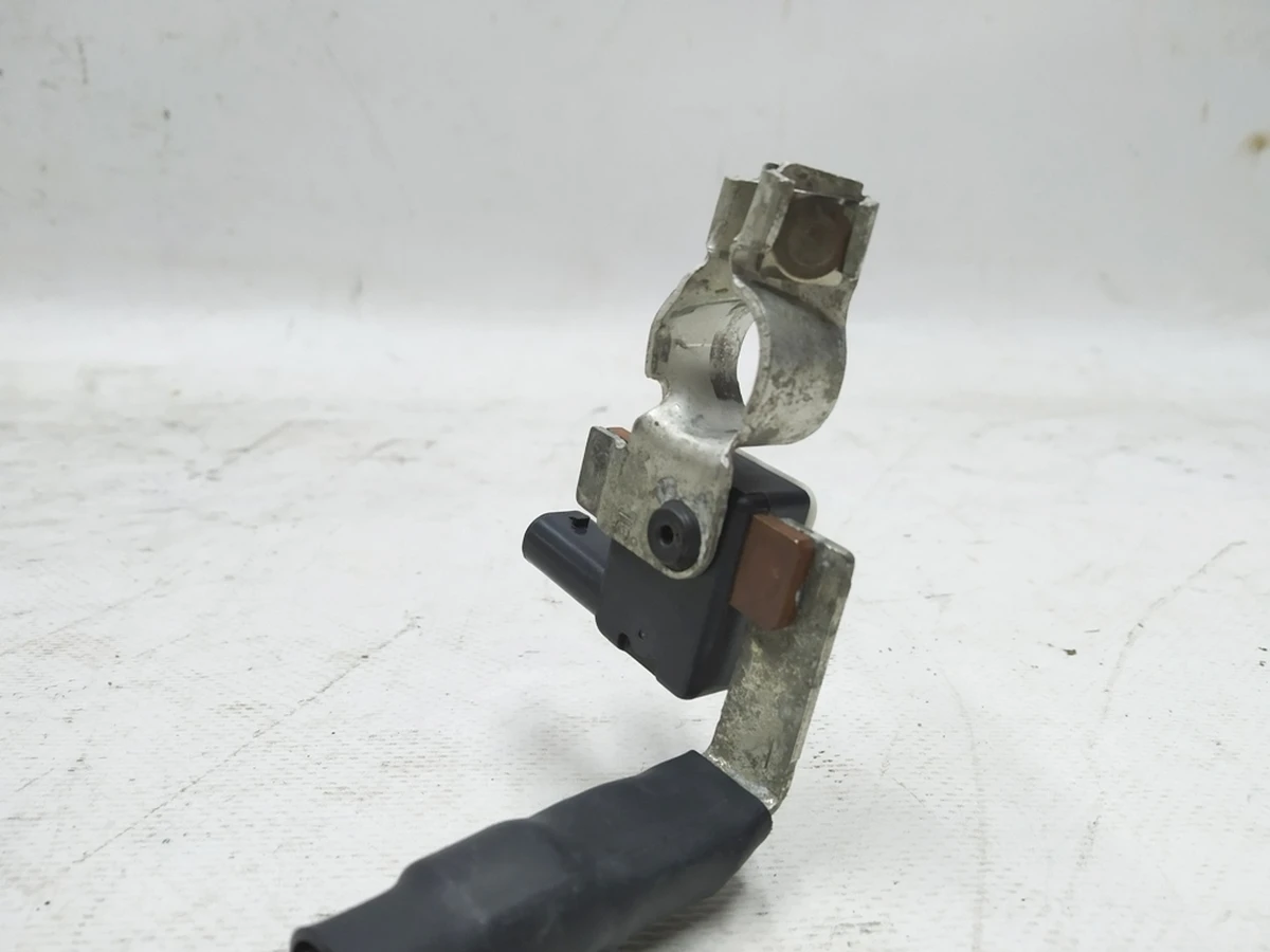 Кабель клеми з блоком керування контролю АКБ Audi E-tron 4N0915181D