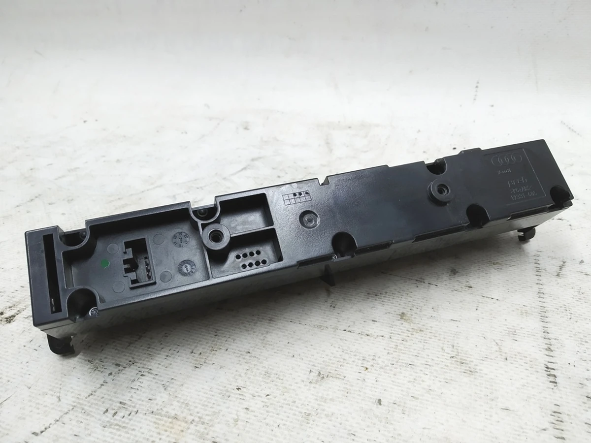 Багатопозиційний сенсорний перемикач Audi E-tron 4N0925301B