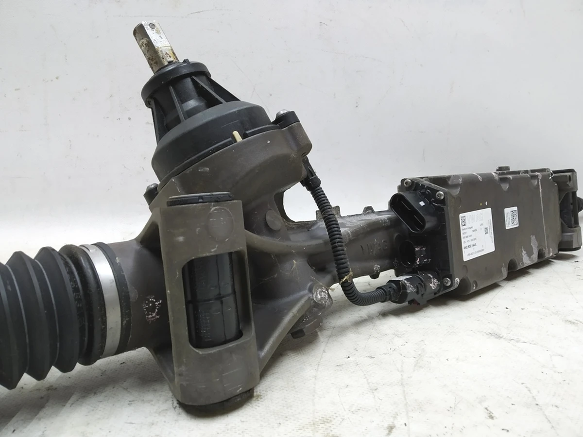 Рульовий механізм з внутрішніми шарнірами кермових тяг Audi E-tron 4N1423053L