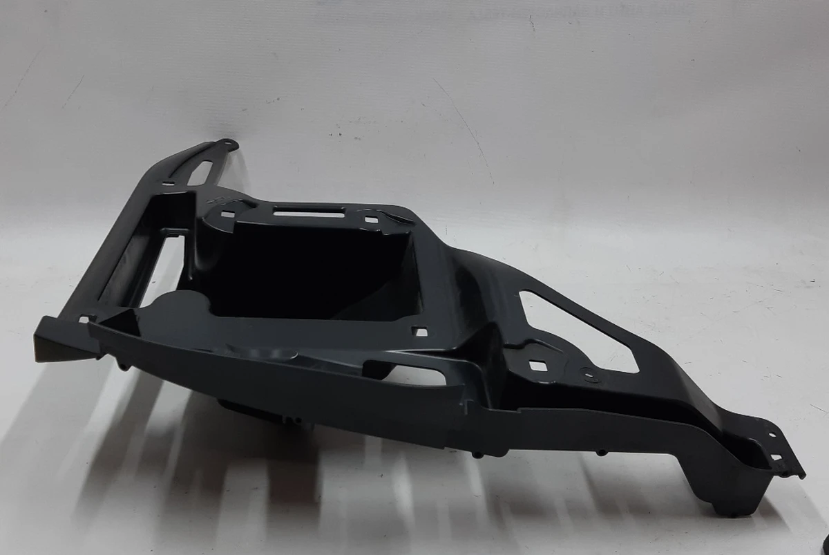 Облицовка декоративная стойки B левой BMW I3 51427303703