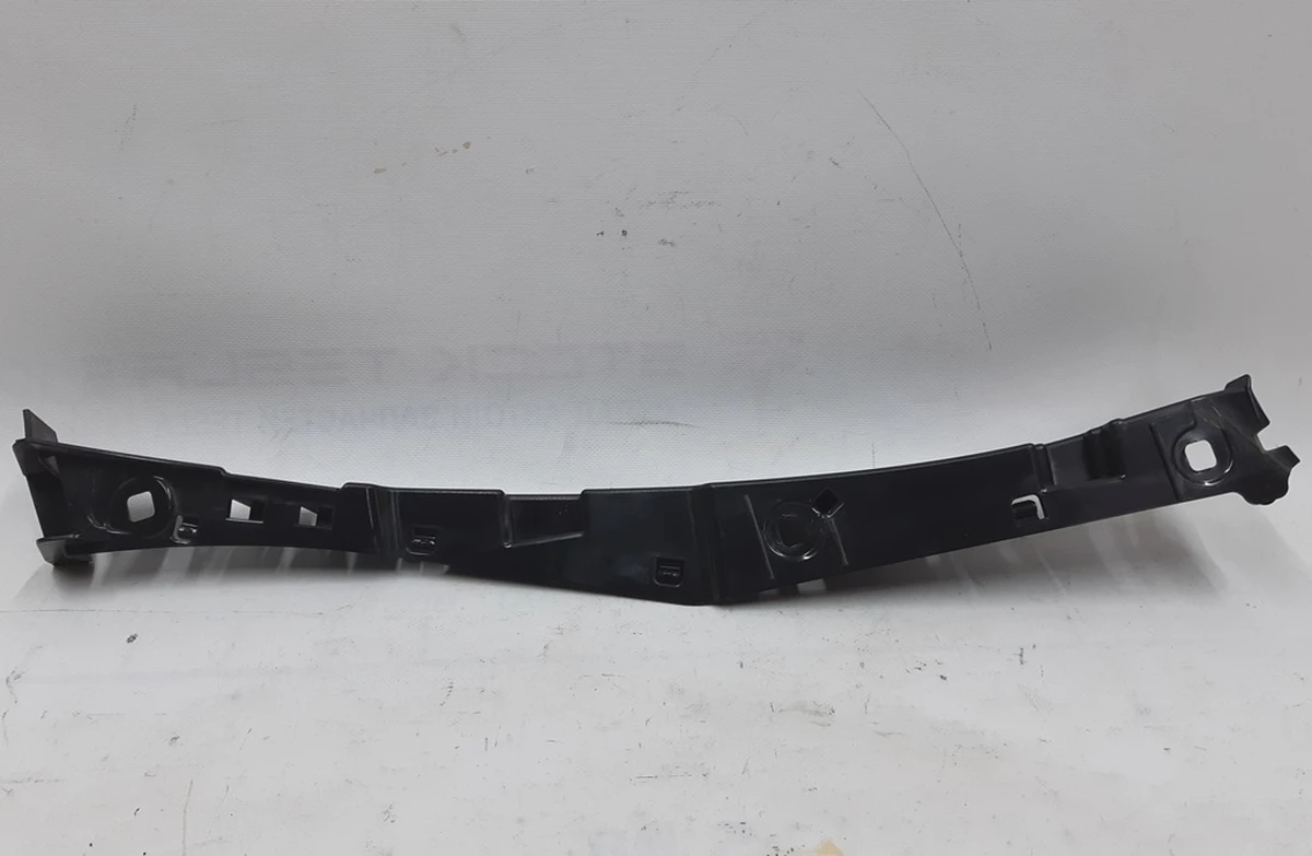 Кронштейн крила заднього правого вертикальний передній BMW i3 51137296756