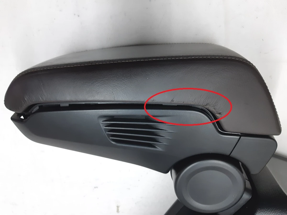 Center console SCHWARZ DALBERGIA BRAUN complete with damage BMW I3 51169283166